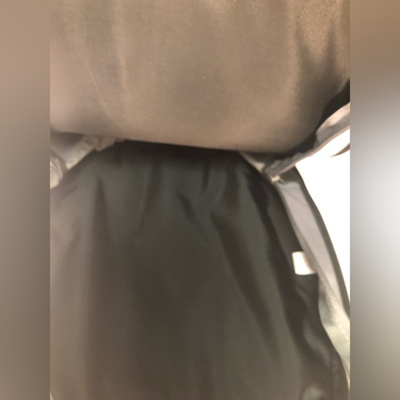 Cincinnati Reds Hat style backpack - Picture 6 of 7